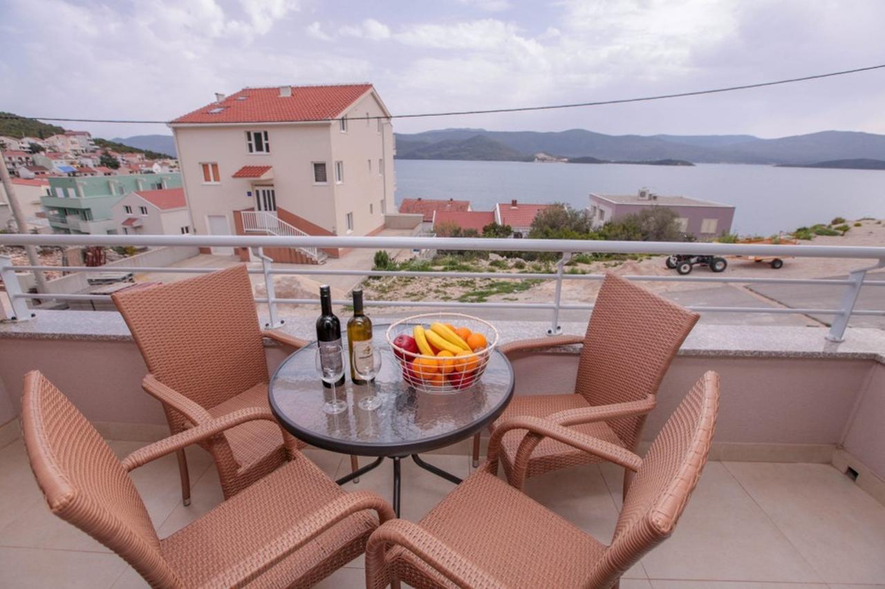Apartments Zoya Клек Екстер'єр фото