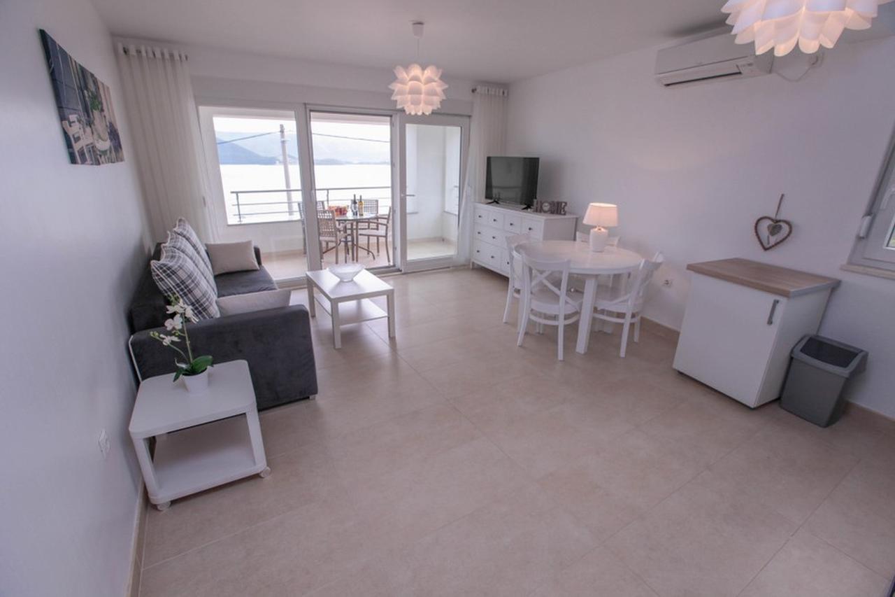 Apartments Zoya Клек Екстер'єр фото