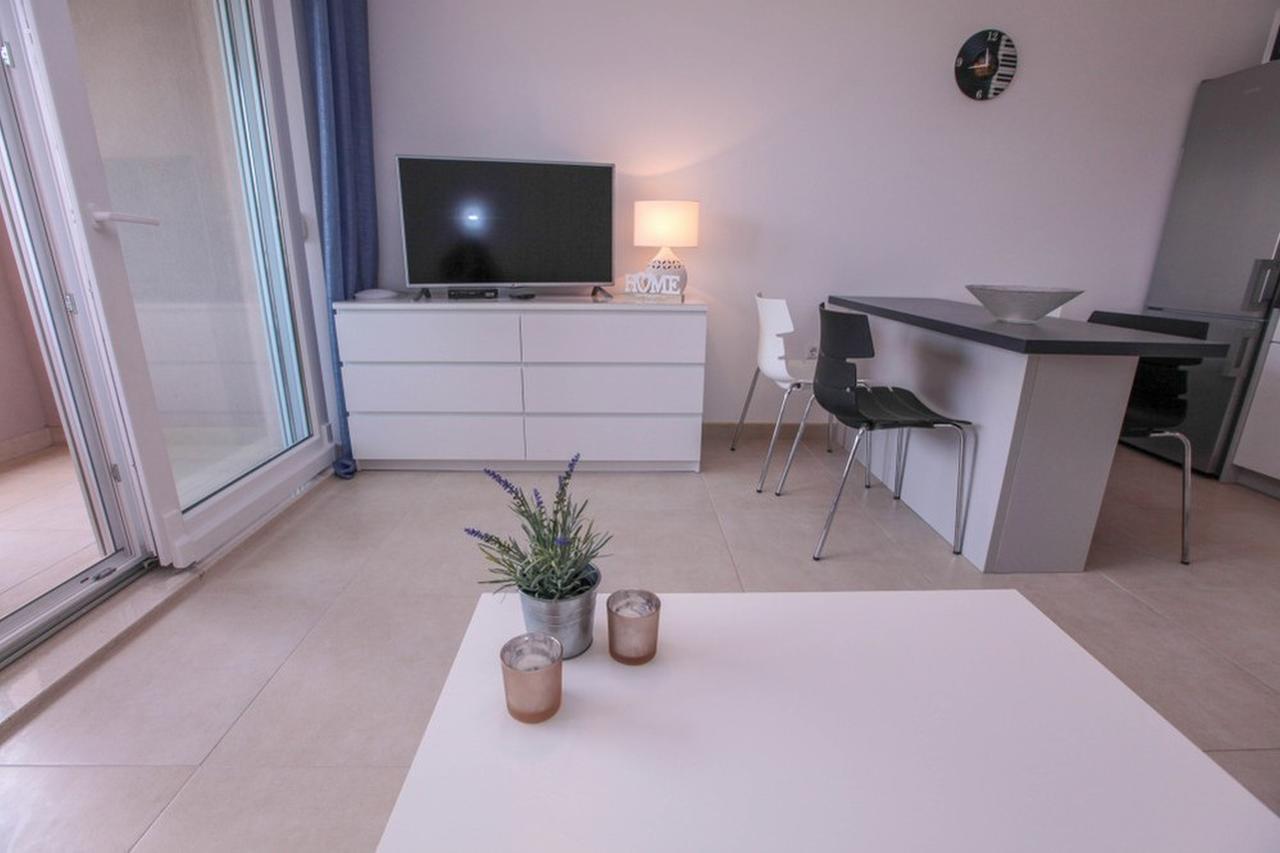 Apartments Zoya Клек Екстер'єр фото